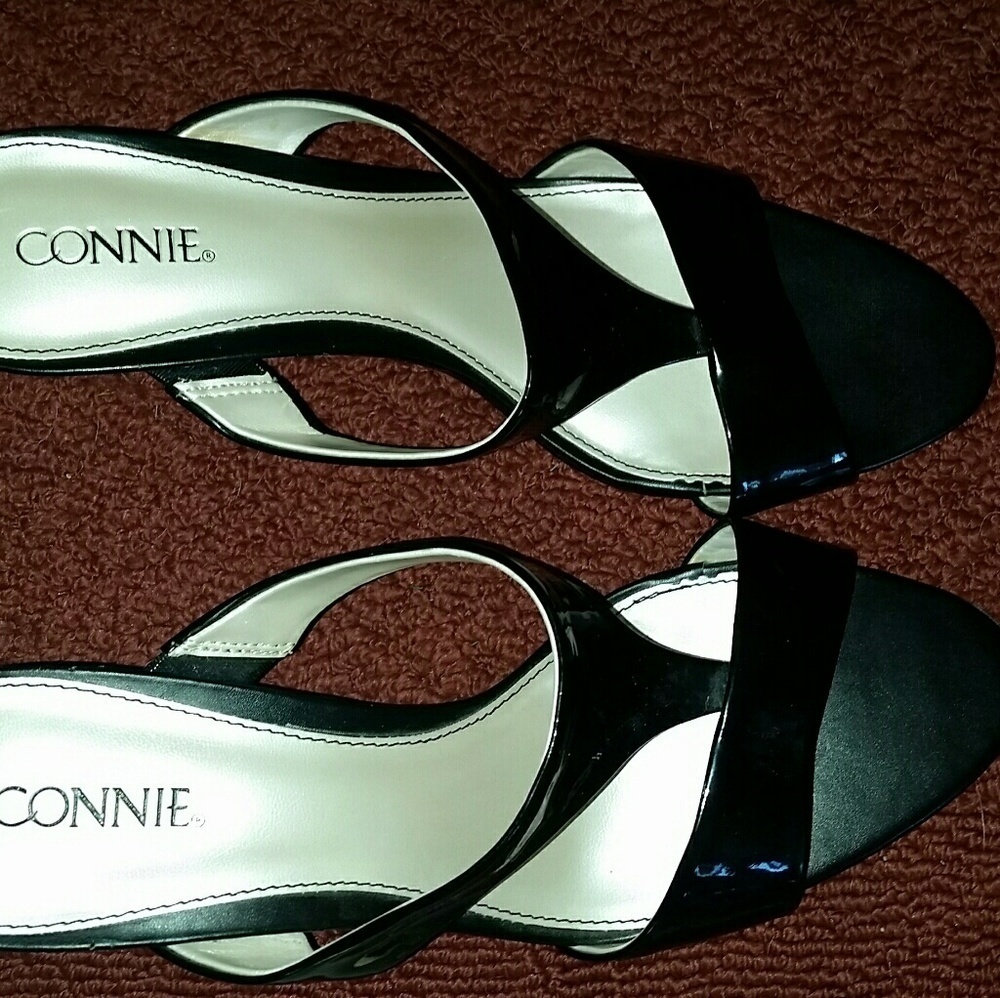 Connie Mules
